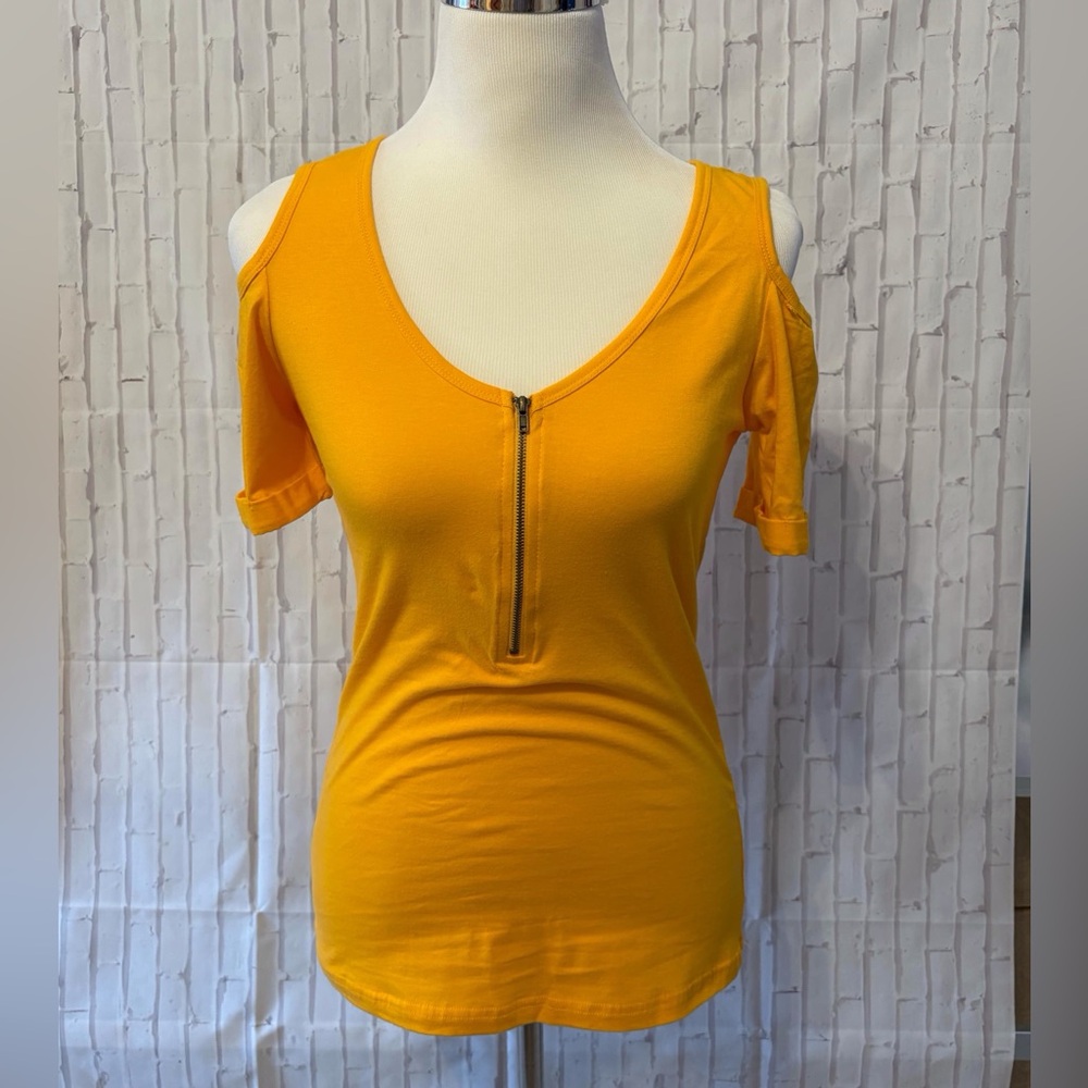 Color Story Vibrant Women's Short Sleeve Tee Collection - Picture 12 of 16